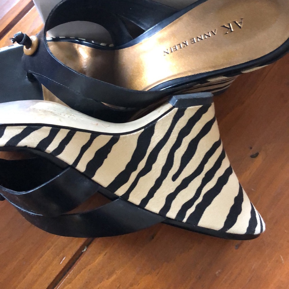 Anne Klein wedges like new